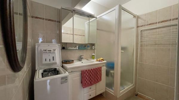 À vendre : Appartement 2 pièces à Marseille - Un petit coin de paradis (ou presque) !