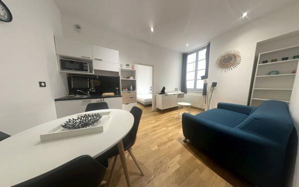 Appartement à louer    2 pièces • 30,33 m2 Lyon 1
