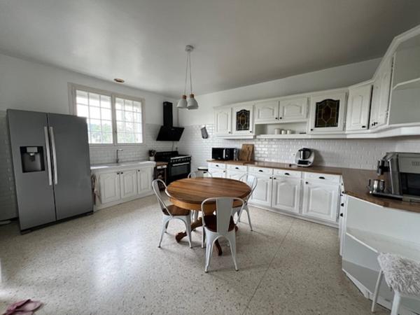 Maison 5 pièces avec sous-sol et jardin Aiguillon