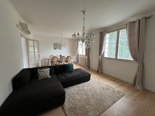 Maison 5 pièces avec sous-sol et jardin Aiguillon