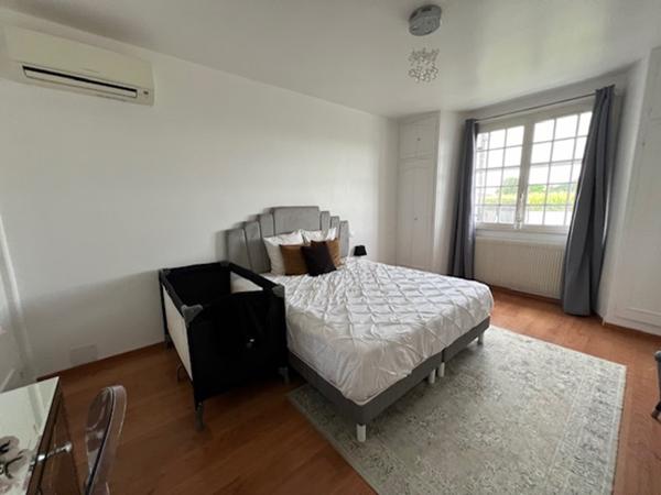 Maison 5 pièces avec sous-sol et jardin Aiguillon