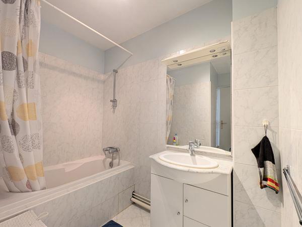 Magnifique appartement en dernier étage avec balcon - Asnières , Asnieres sur seine Magnifique appartement en dernier étage avec balcon - Asnières , Asnieres sur seine