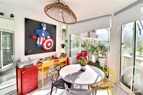 Appartement T3 à vendre  3 pièces - 60 m2 ST RAPHAEL - 83