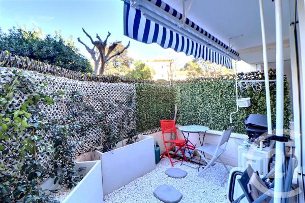 Appartement T3 à vendre  3 pièces - 60 m2 ST RAPHAEL - 83