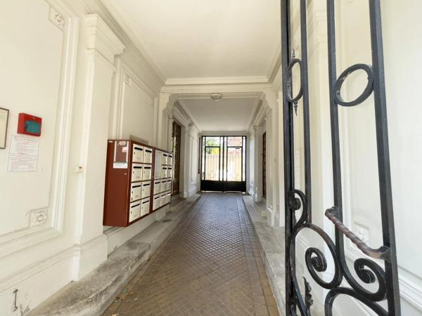 ✨ Appartement traversant avec cachet au Perreux-sur-Marne – 37 m² de charme et d'apaisement