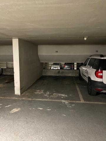 Parking / box 16 m2