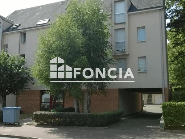 Location Studio 27.92 m² - 66 RUE DU PRIEURE-SAINT-THOMAS Epernon 28230