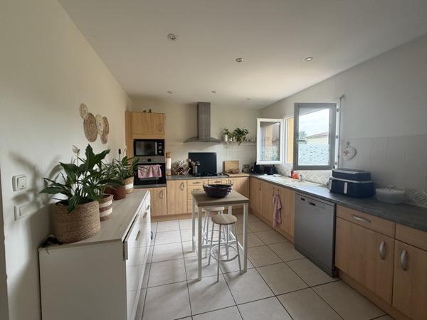 Maison à vendre 270 810 € Saint-Lys 5 p 101 m² DPE C
