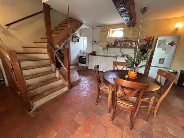Maison à vendre à Conlie dans la Sarthe (72240), ref : SL-72021-475