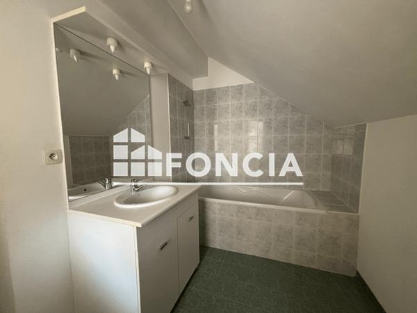 Location Maison 4 pièces 95.61 m² - 83 RUE DU FOIX Blois 41000