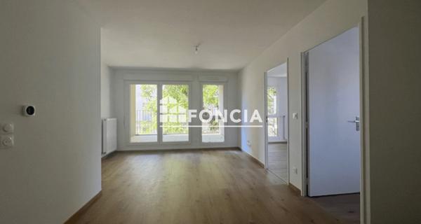 À vendre Appartement 3 pièces 56 m² - Meyzieu 69330