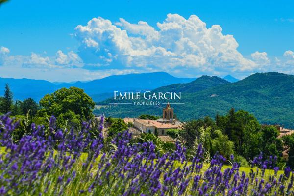 A vendre - Domaine authentique - En Provence - Le luxe authentique d'une Provence Intemporelle