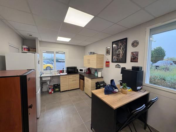 Bureaux à louer Olivet Aulnaies 153 m2