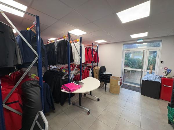 Bureaux à louer Olivet Aulnaies 153 m2