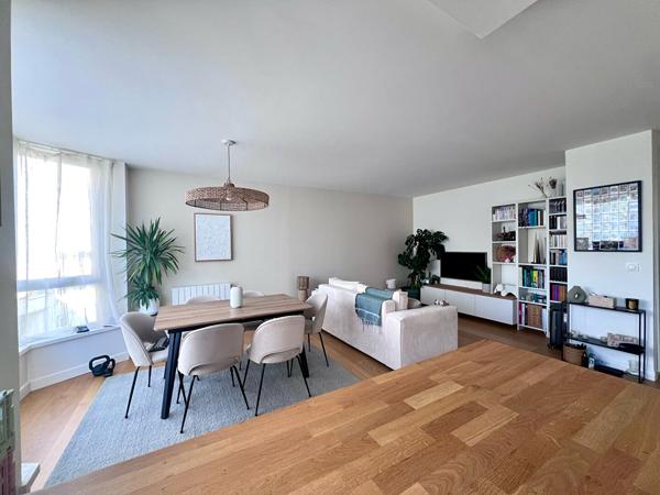 Appartement Suresnes 2 pièce(s) 53 m2