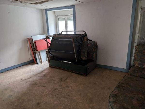 Maison mitoyenne 2 côtés La Chèze 440 m²