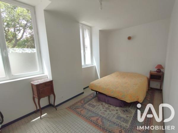 Maison à vendre 3 pièces 307 m² Neuvic