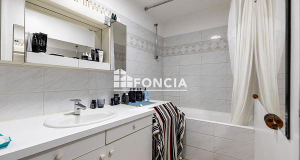 À vendre Appartement 2 pièces 52 m² - Lille 59800