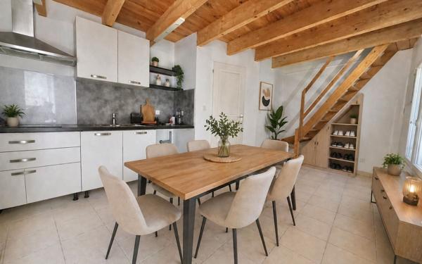 Maison à vendre    3 pièces •  Vauvert