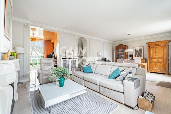 MAISON 184 M² 8 PIÈCES. 6 CHAMBRES