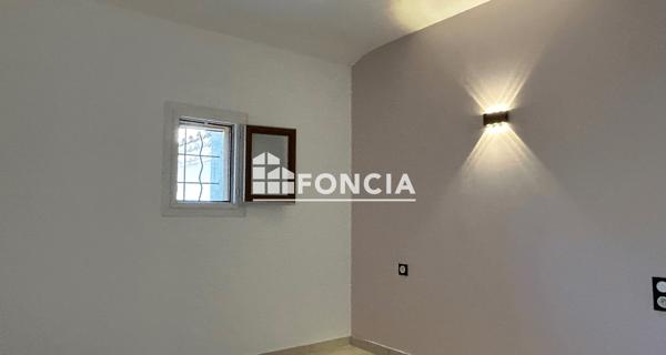 À vendre Maison 4 pièces 101 m² - Eyguières 13430