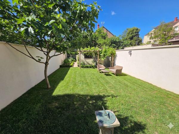 Localisation Stratégique pour cette Maison de 5 pièce(s) 112 m²,. Aulnay Sous Bois