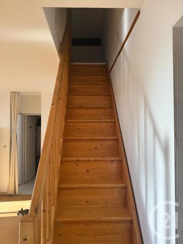 Appartement à vendre  2 pièces - 52,80 m2 SAINTES - 17