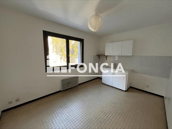 Location Studio 26.95 m² - LE CLOS LEMENC Chambery 73000