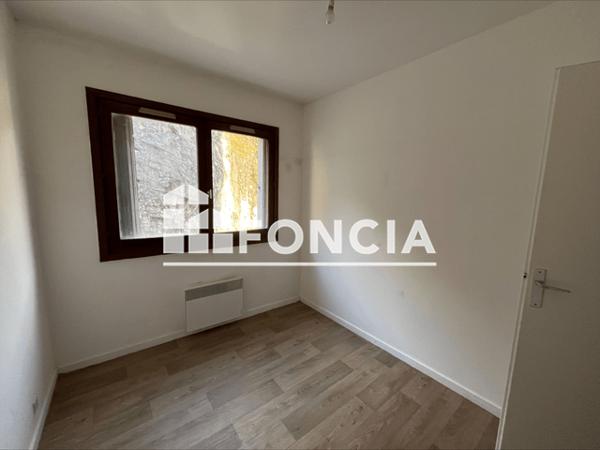 Location Studio 26.95 m² - LE CLOS LEMENC Chambery 73000