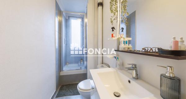 Location Appartement 3 pièces 55.03 m² - Clermont-ferrand 63000