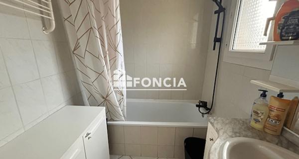Location Appartement meublé 2 pièces 44.98 m² - Couzon-au-mont-d'or 69270
