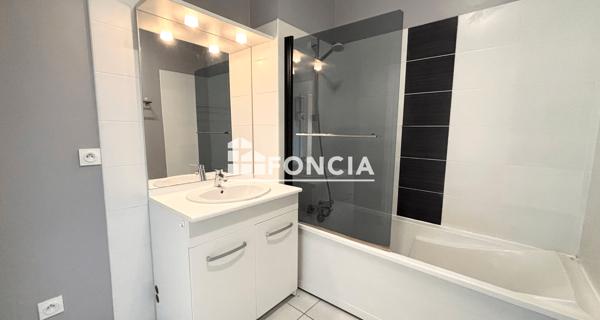Location Appartement 3 pièces 64.28 m² - Saint-étienne 42100