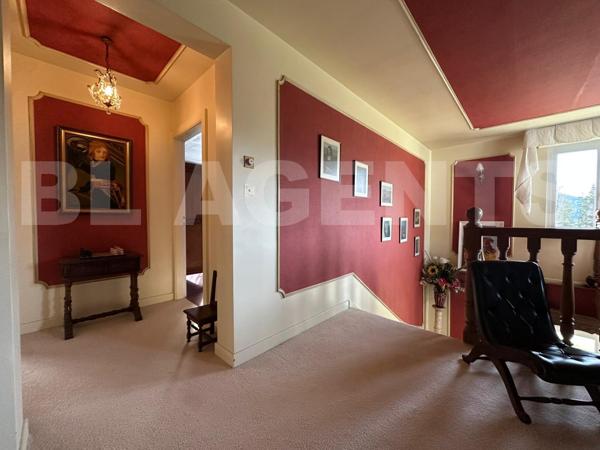 maison/villa 8 pièce(s) 270 m2