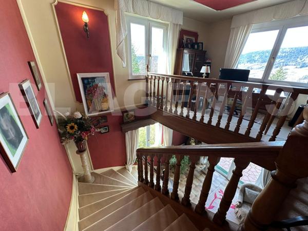 maison/villa 8 pièce(s) 270 m2