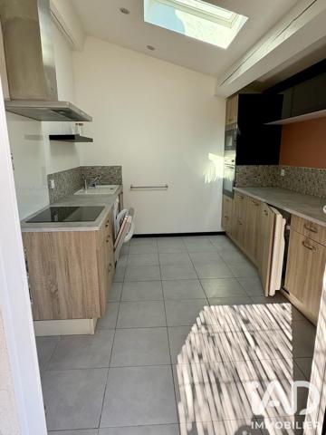 Maison à vendre 6 pièces 158 m² Cuers