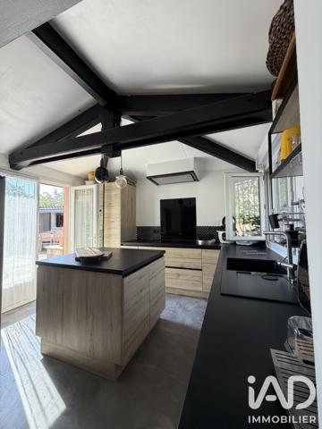 Maison à vendre 6 pièces 158 m² Cuers