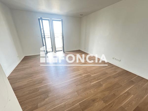 Location Appartement 3 pièces 73.46 m² - 22 RUE DES MACONS Mulhouse 68100