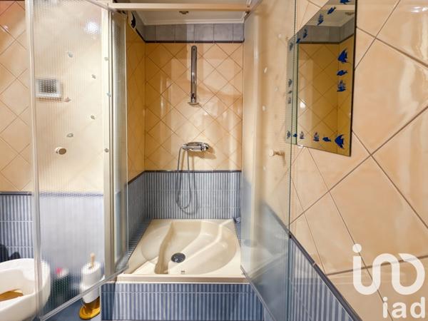 Appartement 5 pièces de 118 m² à Vaux-le-Pénil (77000)