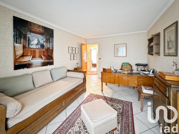 Appartement 5 pièces de 118 m² à Vaux-le-Pénil (77000)