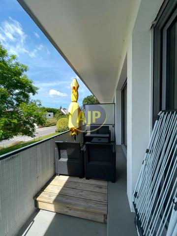 Appartement à louer Pontivy : 4 pièces, 77m² avec 3 chambre(s) à 800€ - AJP Immobilier Pontivy