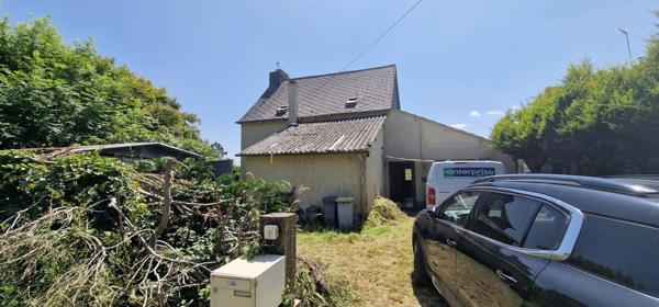 MORBIHAN Maison indépendante de campagne de 3 chambres avec jardin arboré et deux hangars séparés