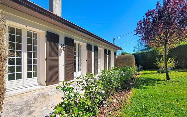 Maison à vendre    4 pièces • 86 m2 Morlaàs