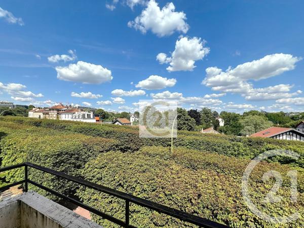 Appartement à vendre  6 pièces - 166,77 m2 ST CLOUD - 92