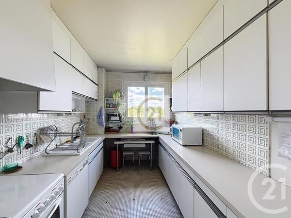 Appartement à vendre  6 pièces - 166,77 m2 ST CLOUD - 92