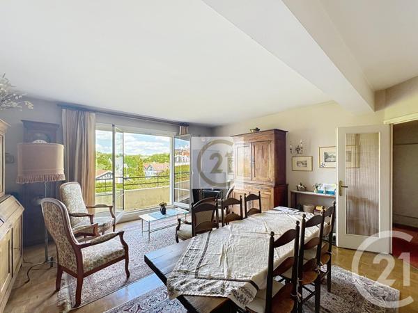 Appartement à vendre  6 pièces - 166,77 m2 ST CLOUD - 92