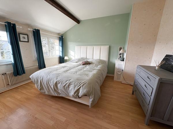 Pacy-sur-Eure (27120) MAISON EN TRES BON ETAT GENERAL AVEC VIE DE PLAIN PIED AU CENTRE DE PACY SUR EURE