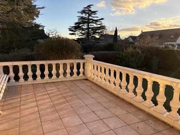 Pacy-sur-Eure (27120) MAISON EN TRES BON ETAT GENERAL AVEC VIE DE PLAIN PIED AU CENTRE DE PACY SUR EURE