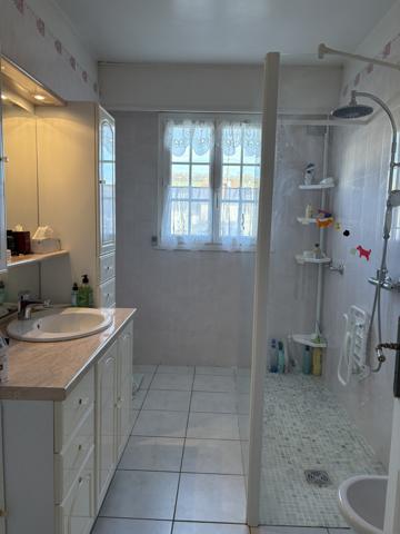 Pacy-sur-Eure (27120) MAISON EN TRES BON ETAT GENERAL AVEC VIE DE PLAIN PIED AU CENTRE DE PACY SUR EURE