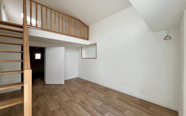 Maison à louer    4 pièces • 76,34 m2 Toulouse