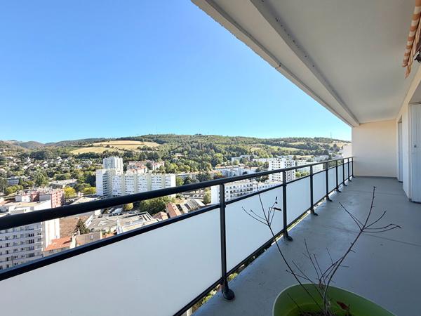APPARTEMENT T5 - 2 BALCONS - GARAGE - DERNIER ÉTAGE